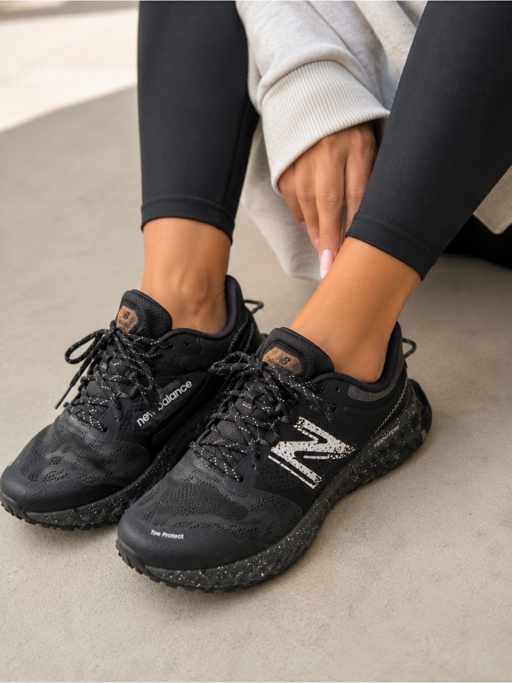 New Balance Women’s Fresh Foam Garoe BlackSeaSaltTrail Running Sneakers Size 8.5
